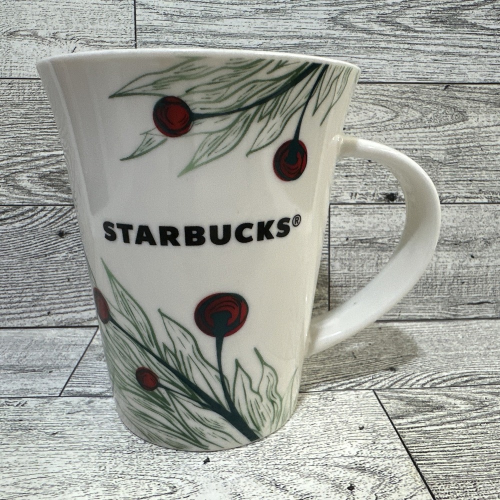 STARBUCKS 2020 Christmas Holiday Coffee Mug Cup 10oz White Red Holly Berries
